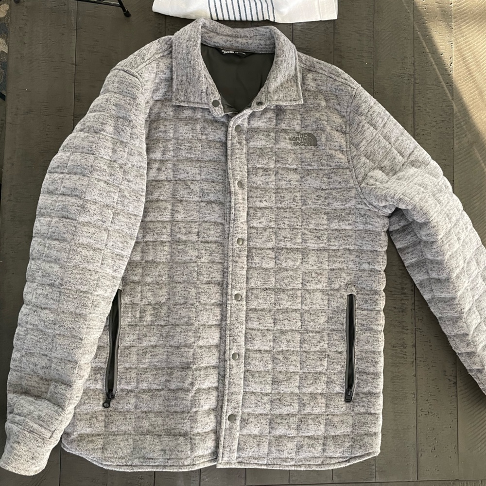 Mens large north face button up jacket